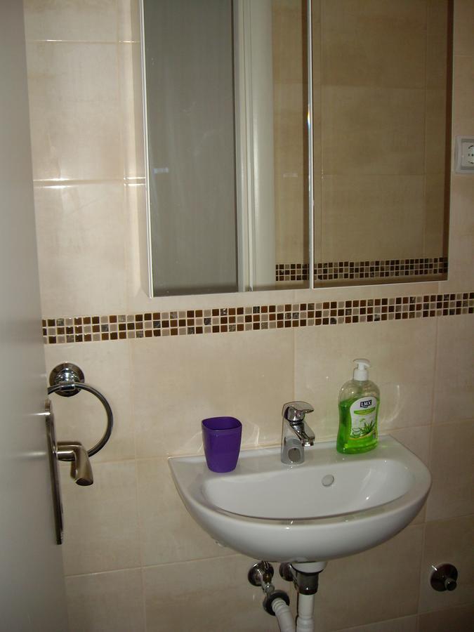 Apartment Pavle Perovic Sveti Stefan Buitenkant foto