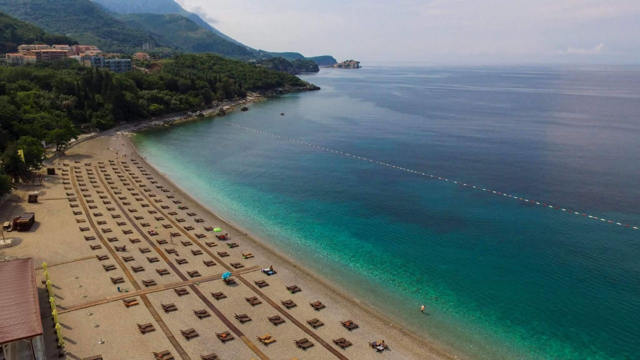 Apartment Pavle Perovic Sveti Stefan Buitenkant foto